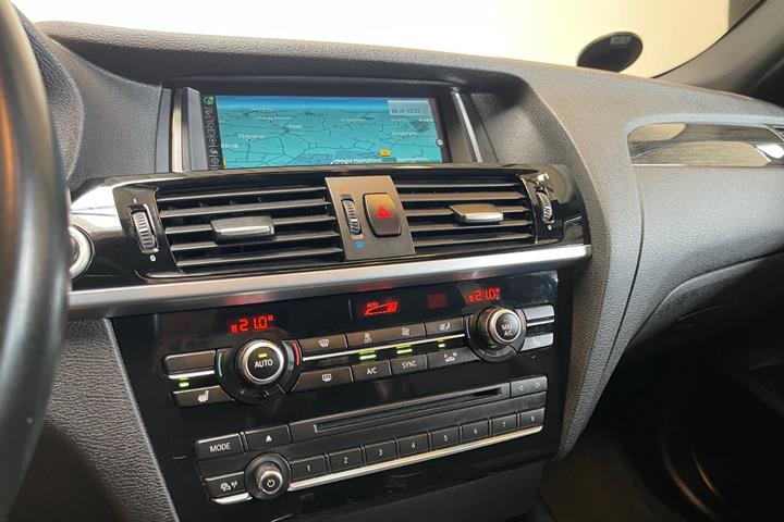 Sort BMW X4 fra 2015