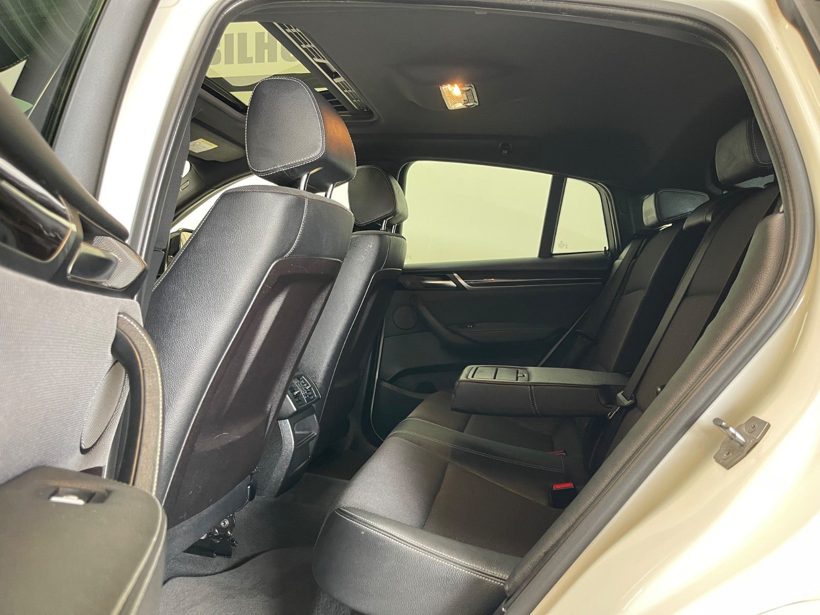 Sort BMW X4 fra 2015