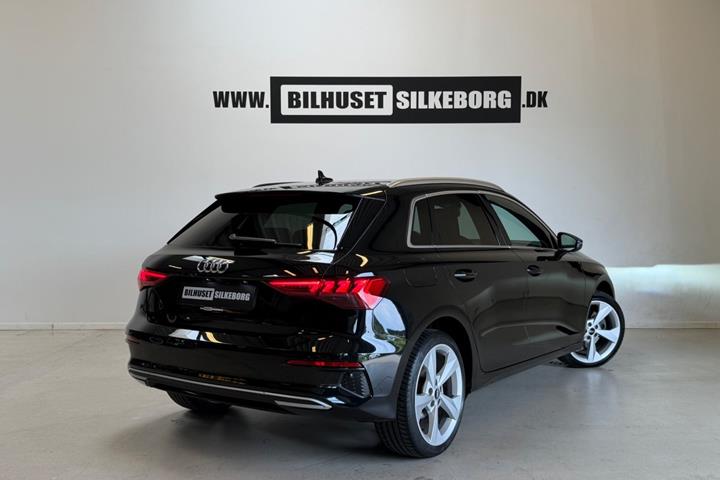 Sort Audi A3 fra 2021