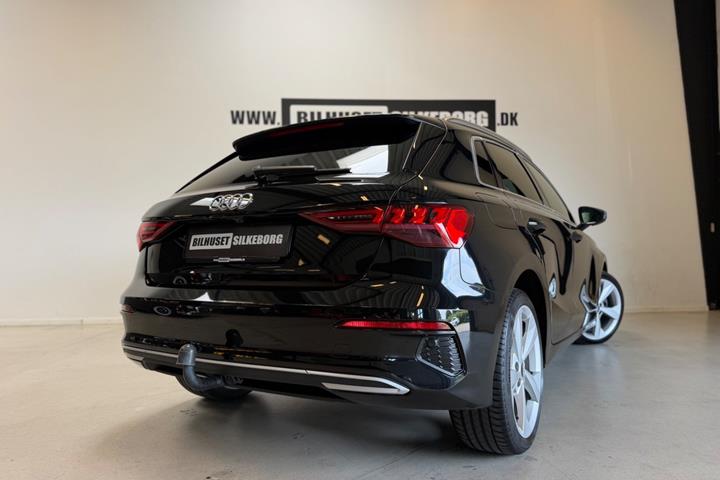 Sort Audi A3 fra 2021
