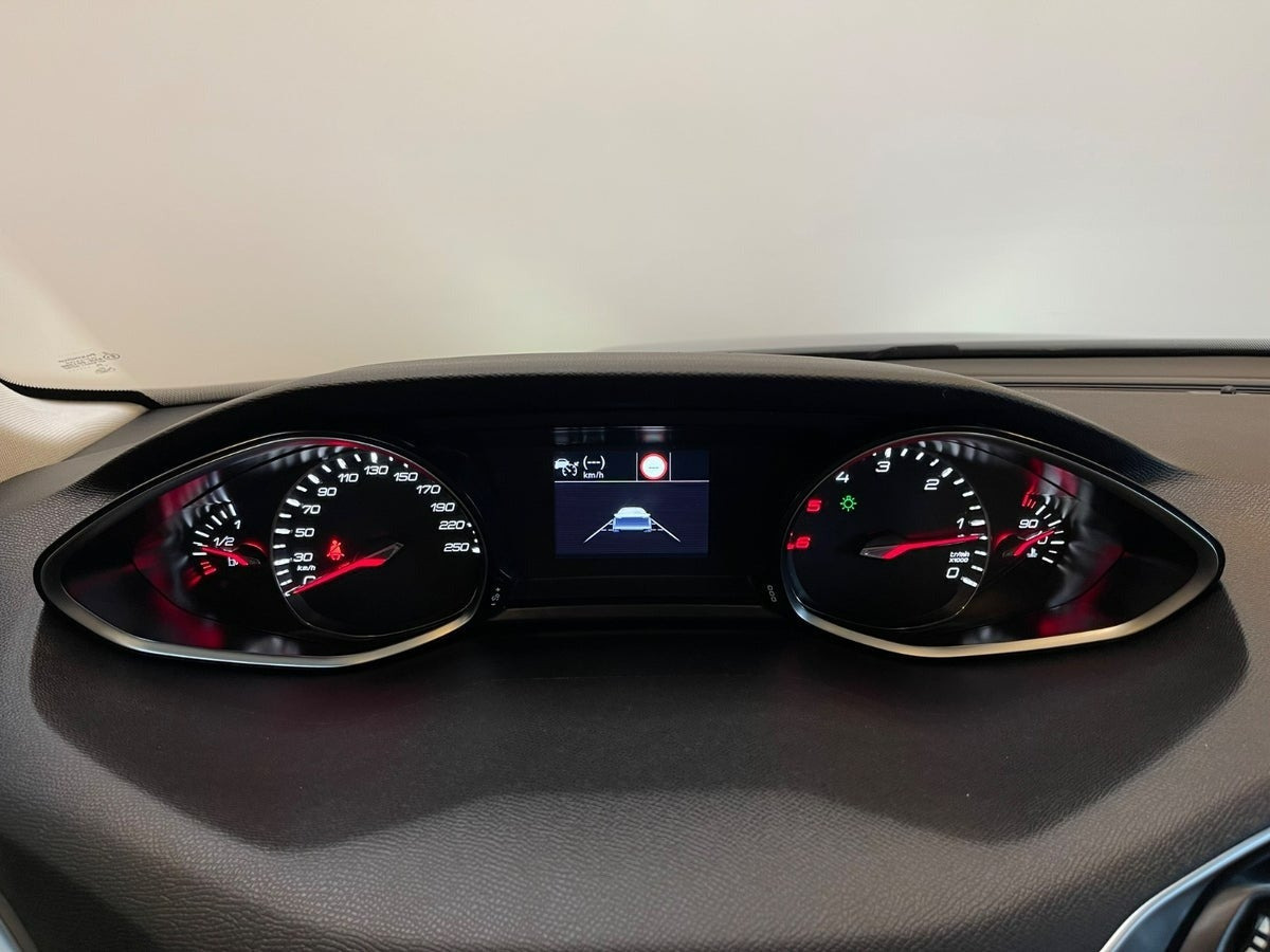 undefined Peugeot 308 fra 2019