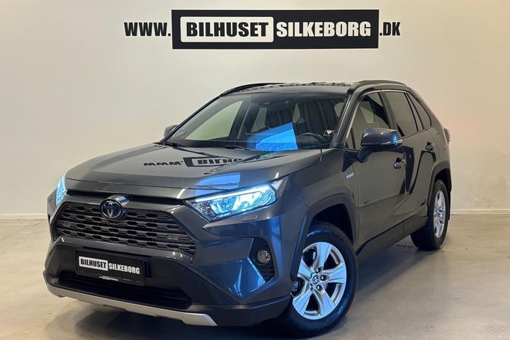 Sort Toyota RAV4 fra 2020