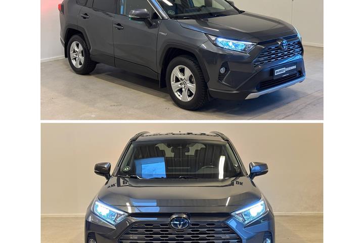 Sort Toyota RAV4 fra 2020