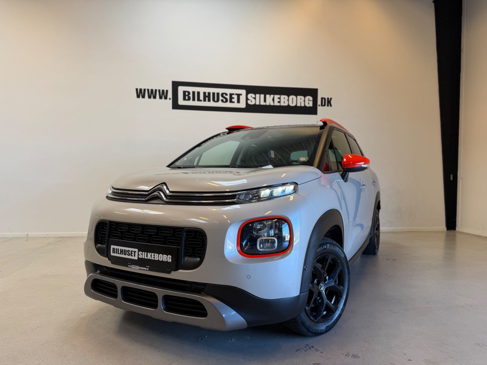 Orange Citroën C3 Aircross fra 2018