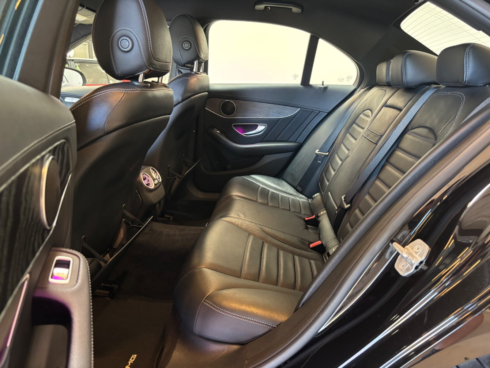 Sort Mercedes C250 fra 2015