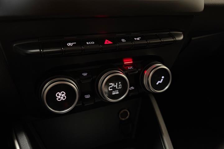 Sølv Dacia Duster fra 2018