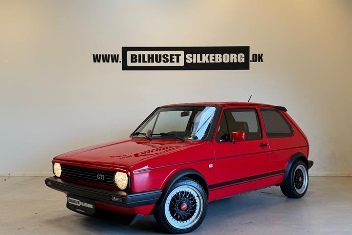 Blå VW Golf I fra 1979