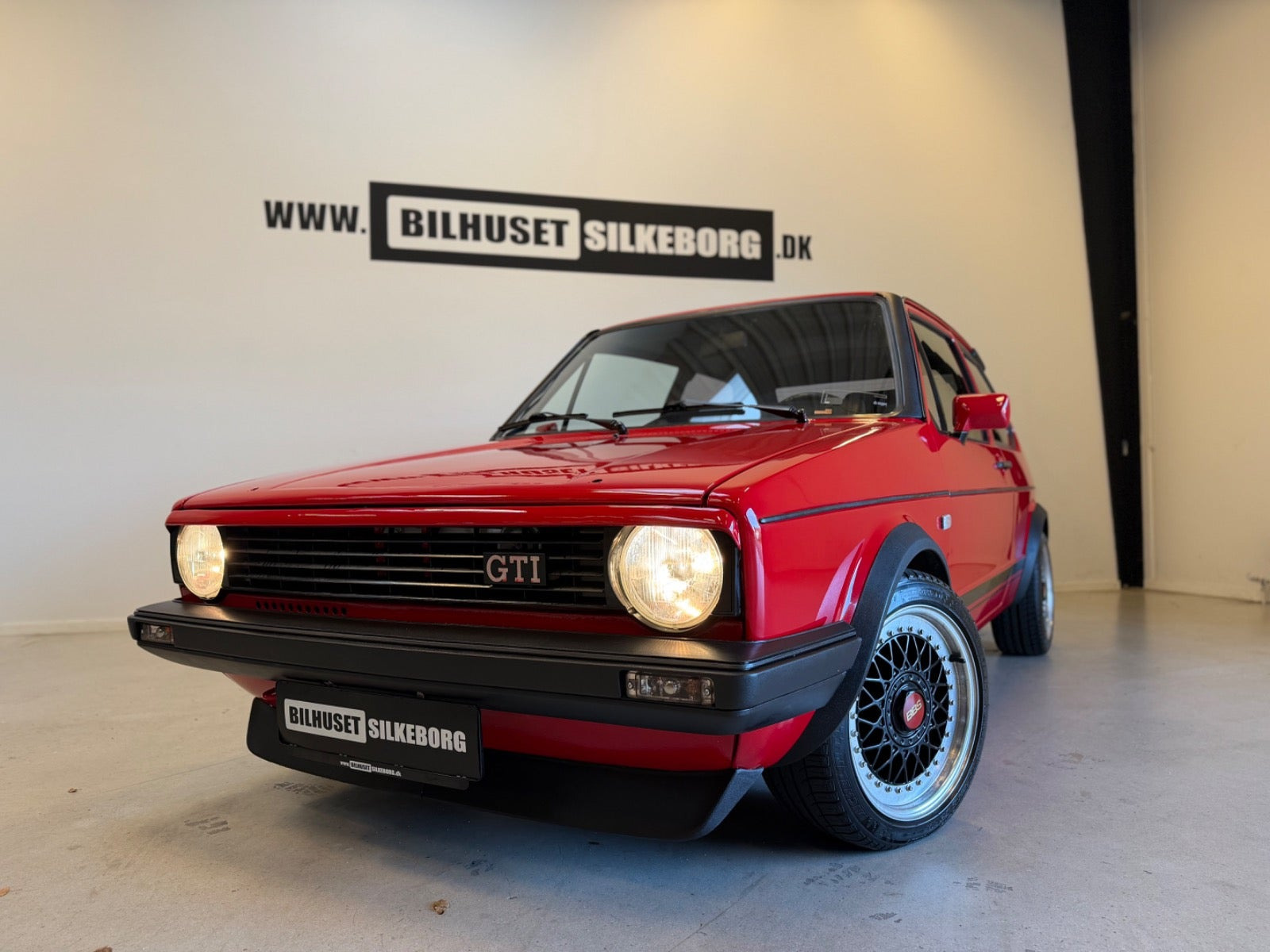 Blå VW Golf I fra 1979
