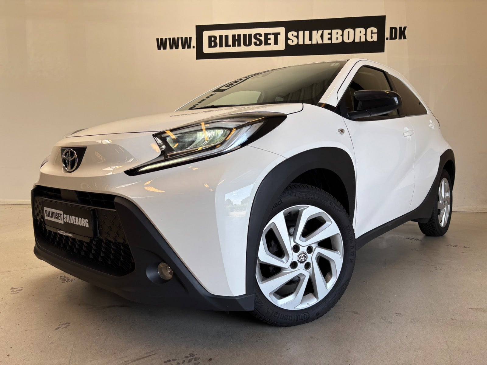 Sort Toyota Aygo X fra 2022