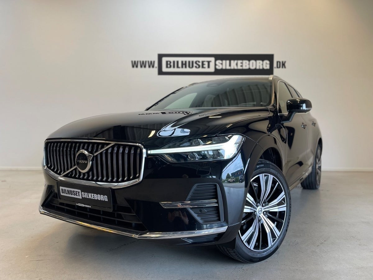 Sort Volvo XC60 fra 2023