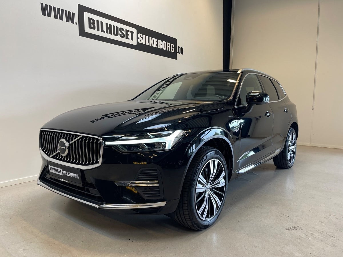 Sort Volvo XC60 fra 2023