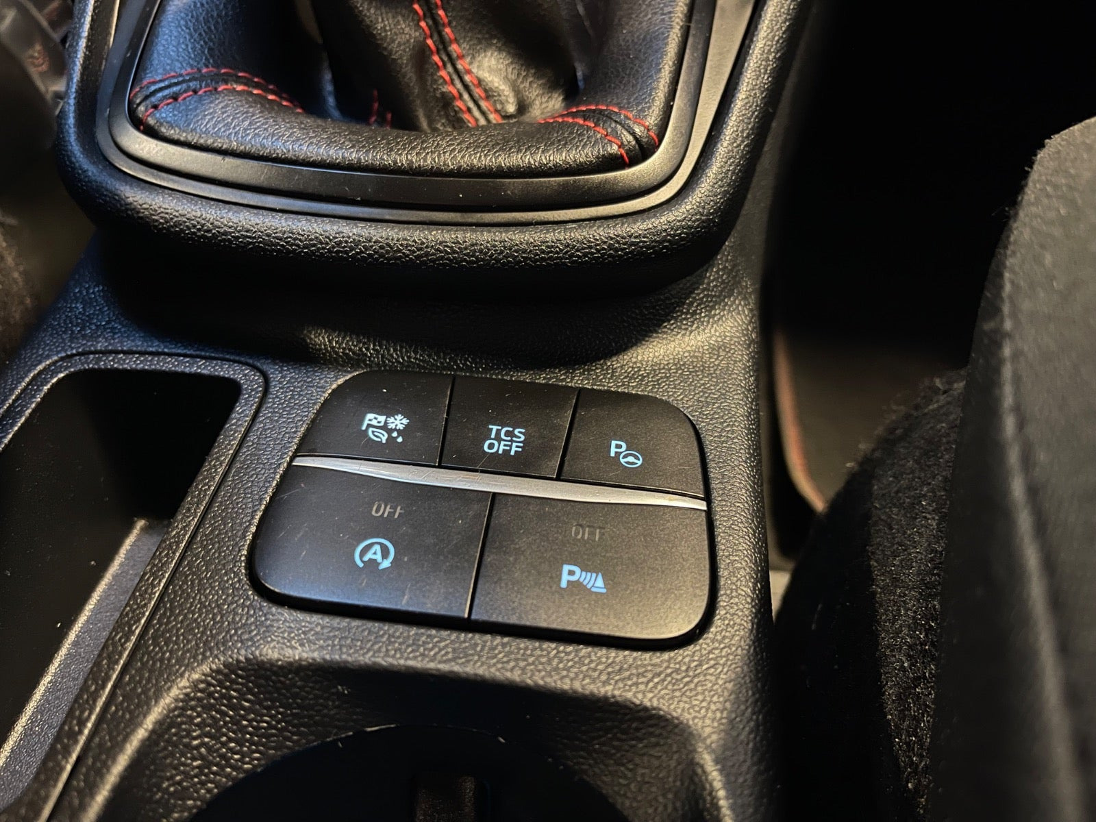 Blå Ford Fiesta fra 2021