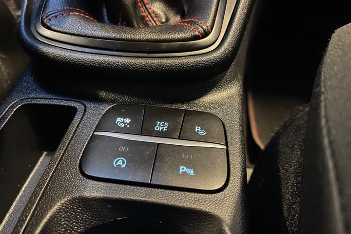 Blå Ford Fiesta fra 2021