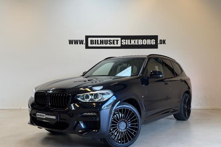 Blå BMW X3 fra 2020