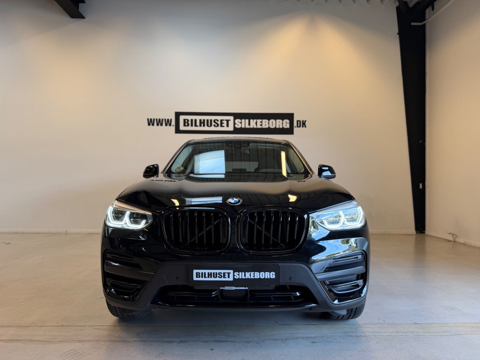 Sort BMW X3 fra 2019