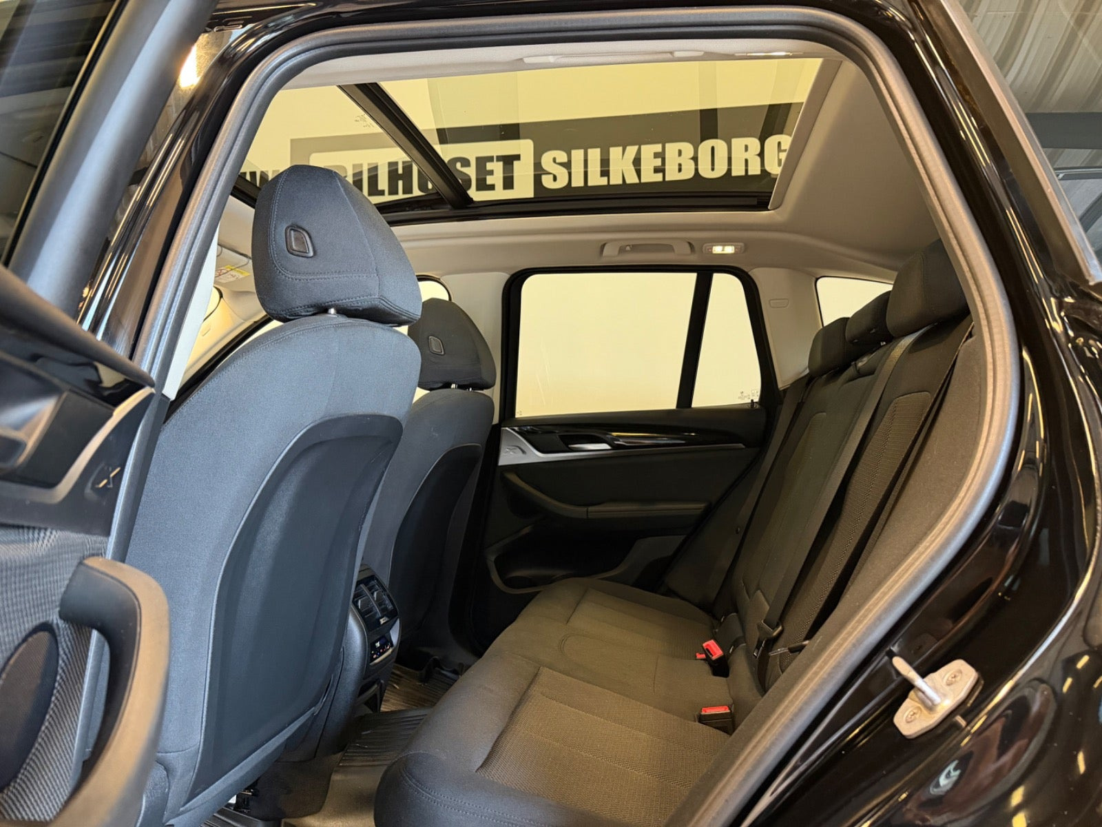 Sort BMW X3 fra 2019