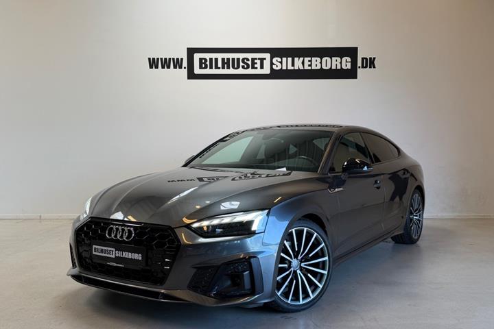 Grå Audi A5 fra 2020