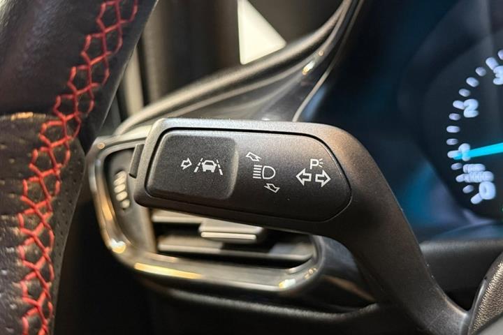 Rød Ford Fiesta fra 2019