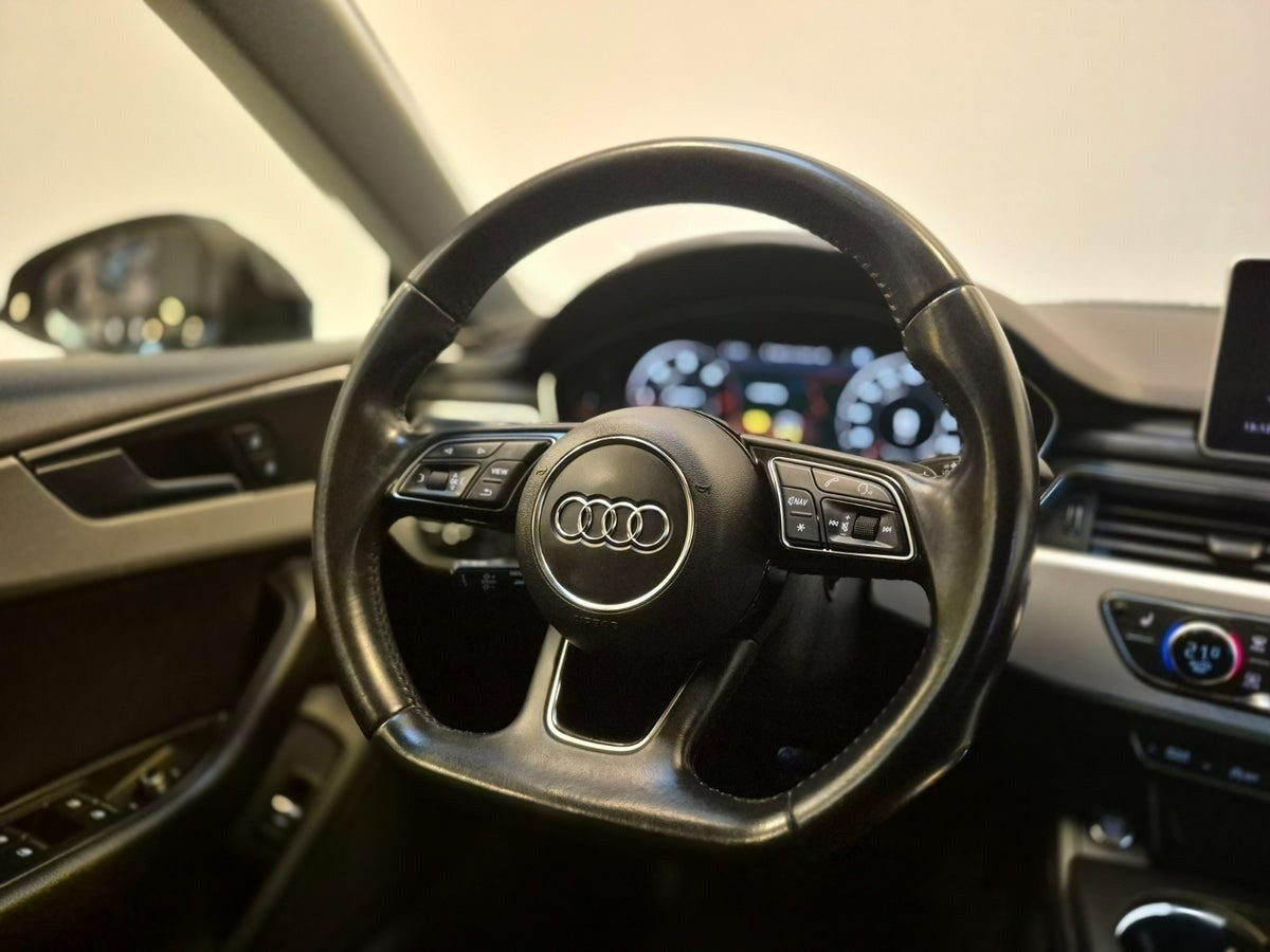 Sort Audi A5 fra 2018