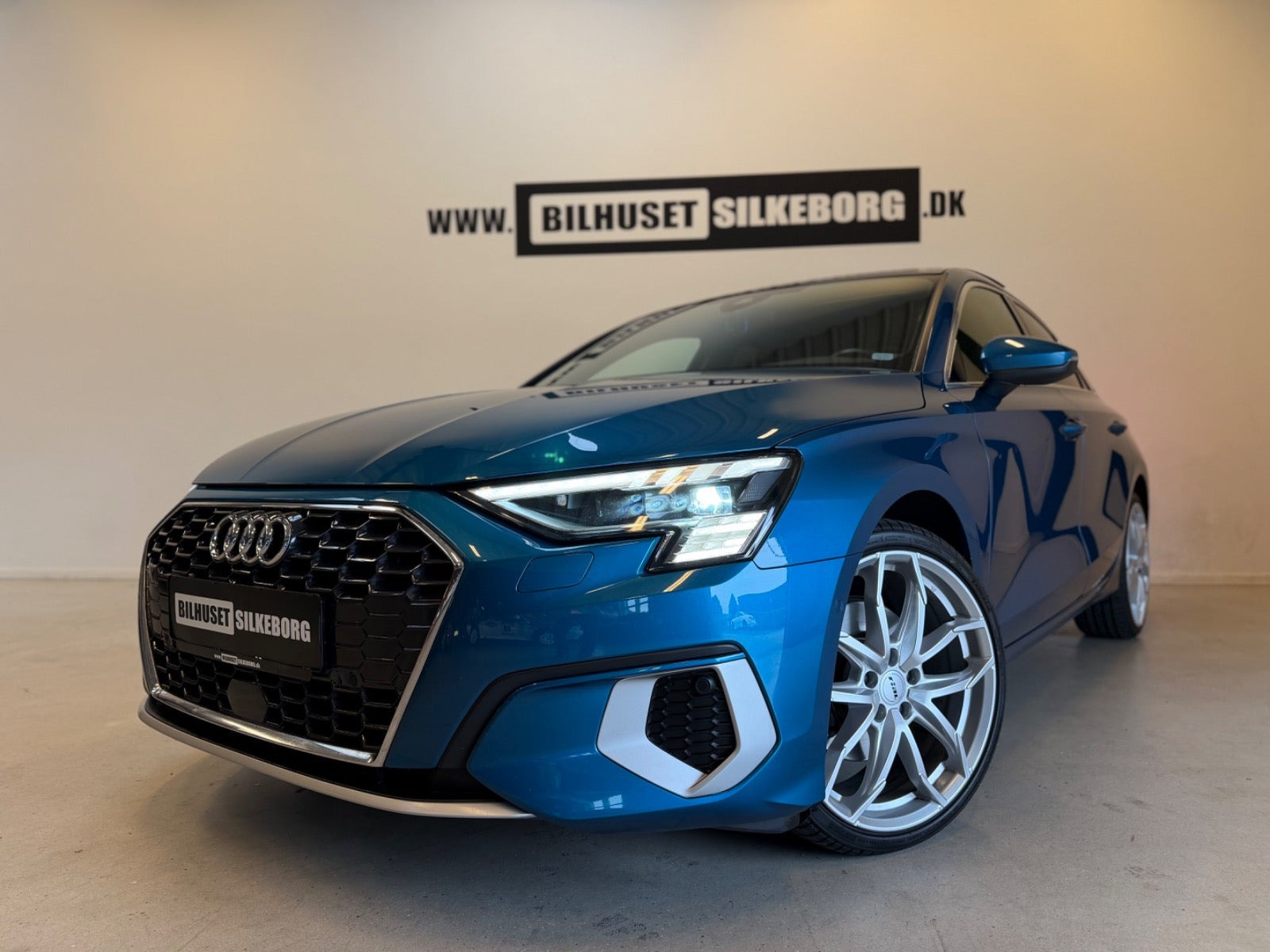 Hvid Audi A3 fra 2021
