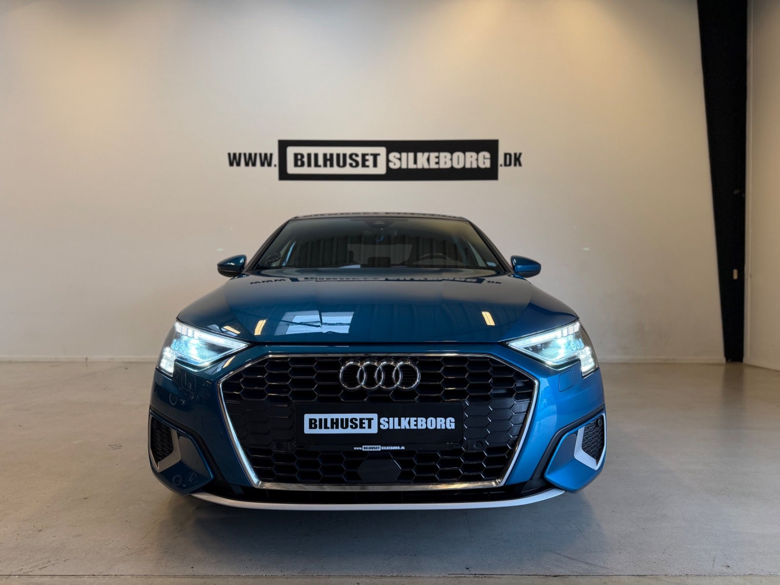 Hvid Audi A3 fra 2021