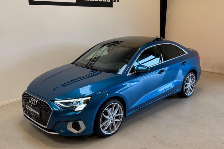Hvid Audi A3 fra 2021
