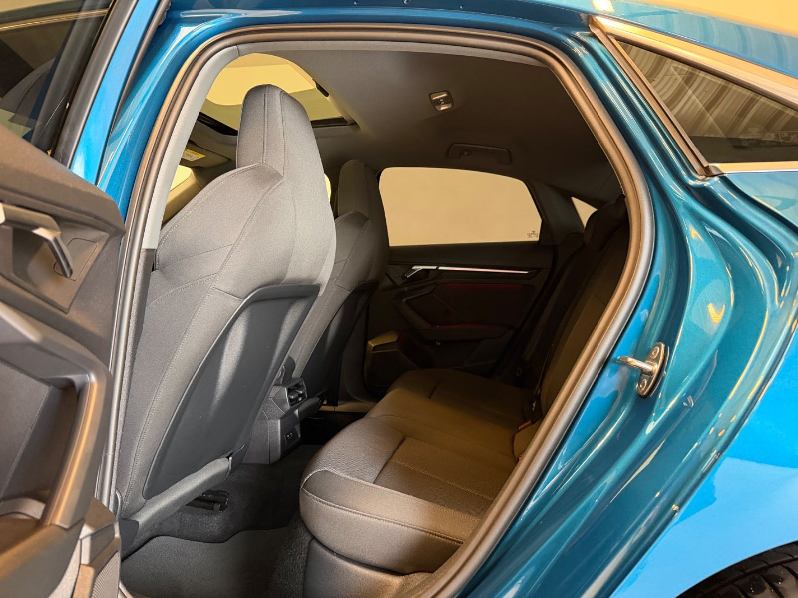 Hvid Audi A3 fra 2021