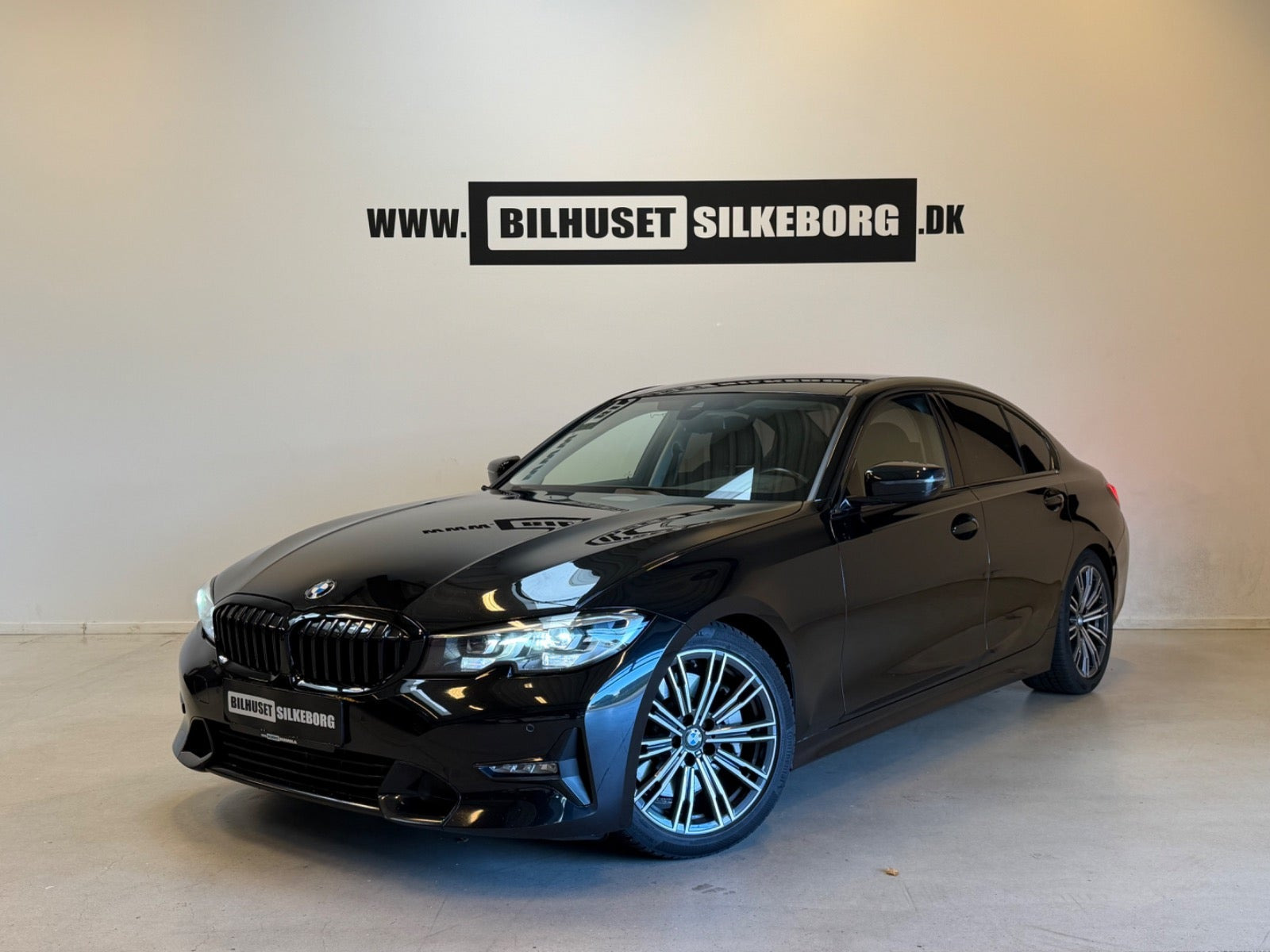BMW 330i 2,0 Sport Line aut.
