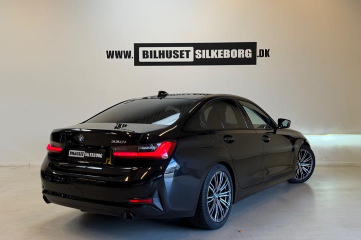 undefined BMW 330i fra 2019