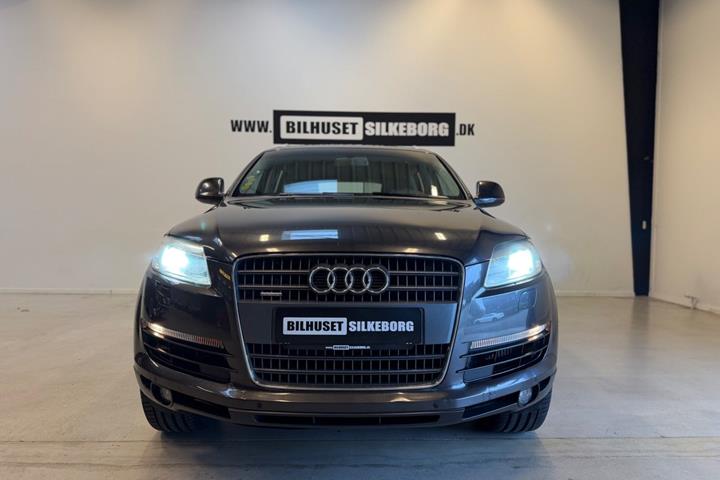 undefined Audi Q7 fra 2006