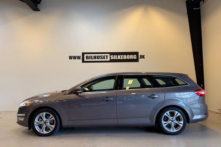 undefined Ford Mondeo fra 2014