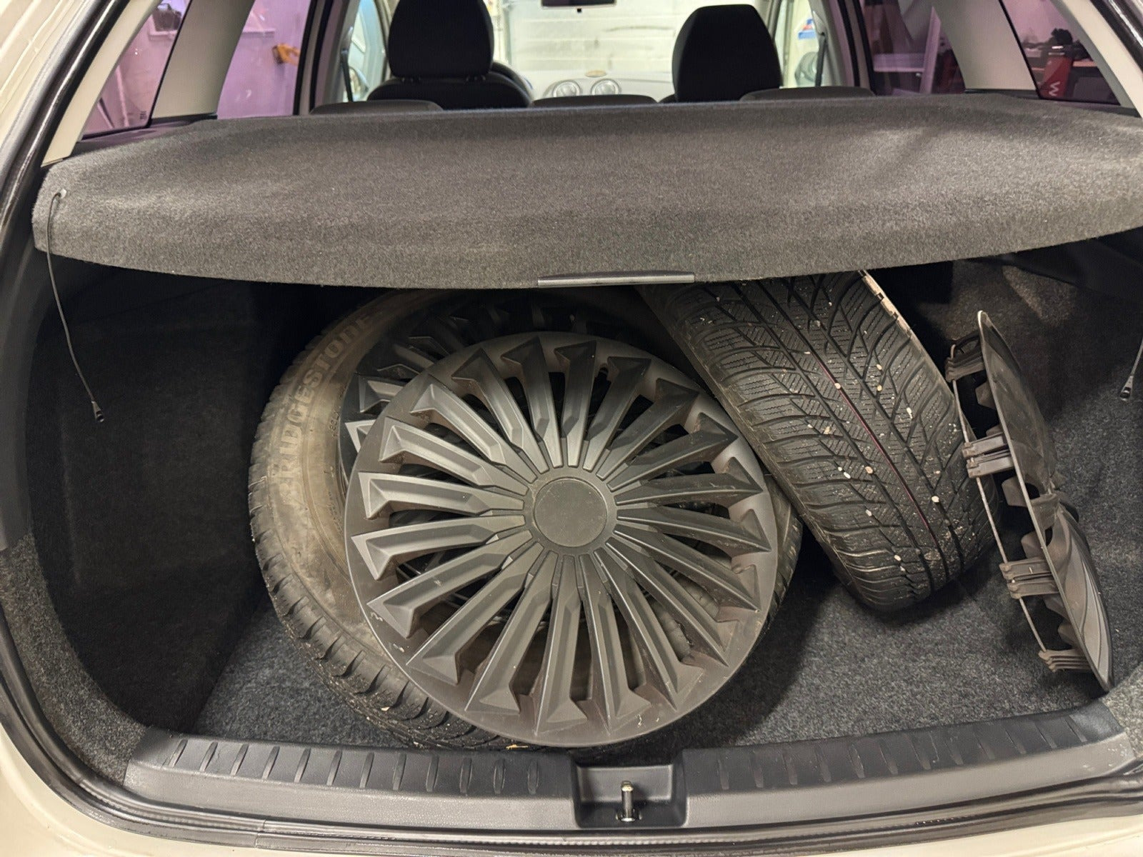 Hvid Seat Ibiza fra 2010
