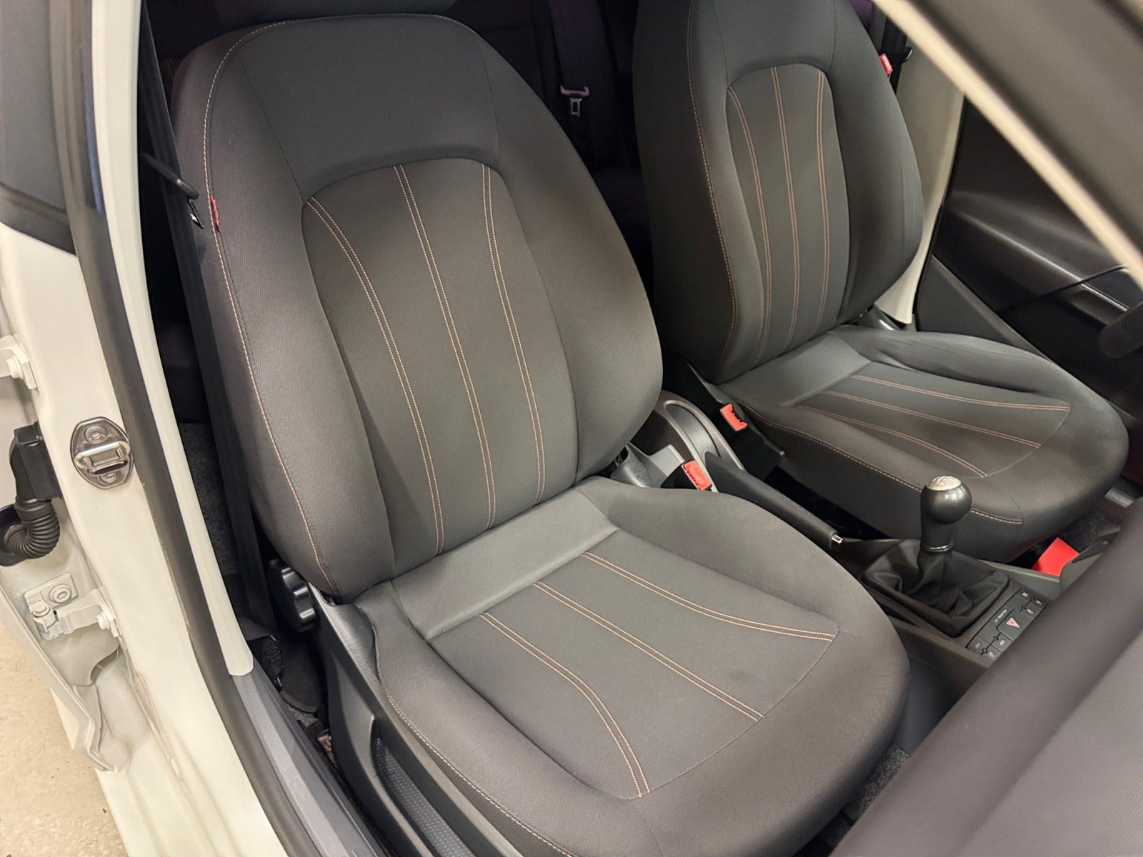 Hvid Seat Ibiza fra 2010