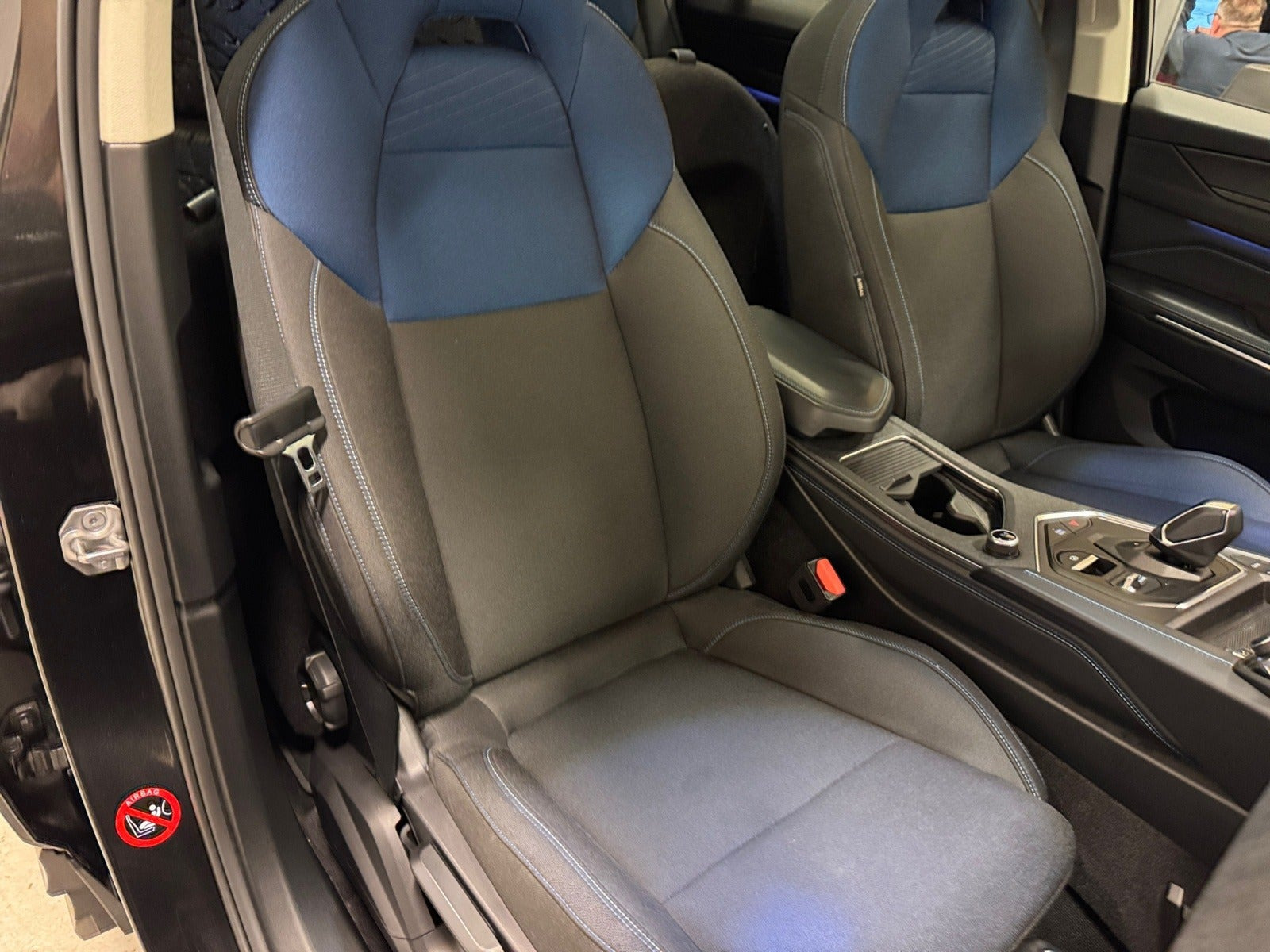 Sort Lynk & Co 01 fra 2021