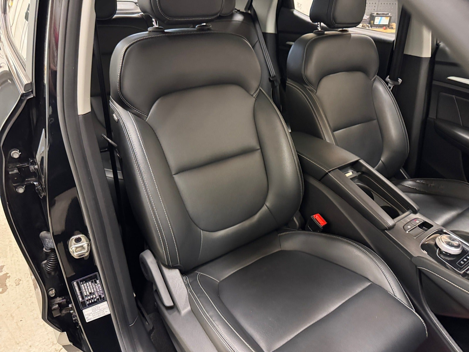 Sort MG ZS fra 2020