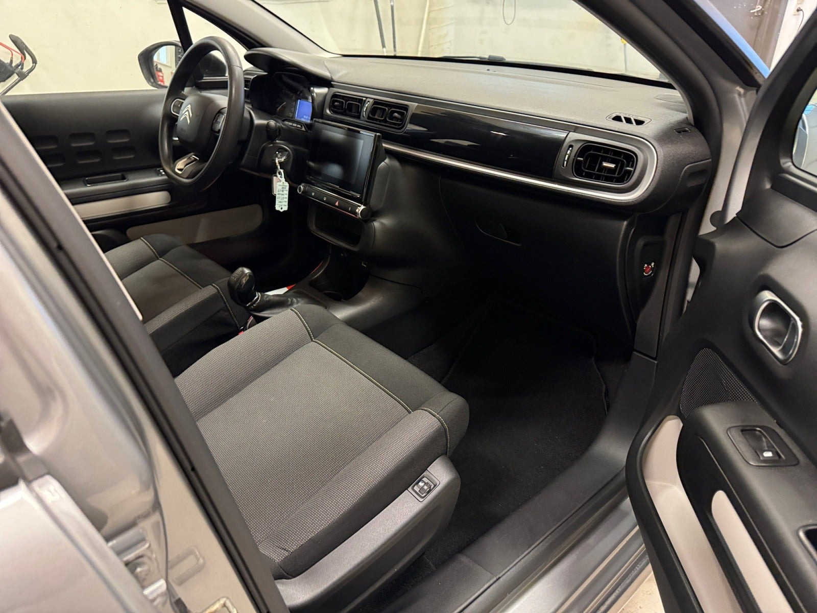Sølv Citroën C3 fra 2019