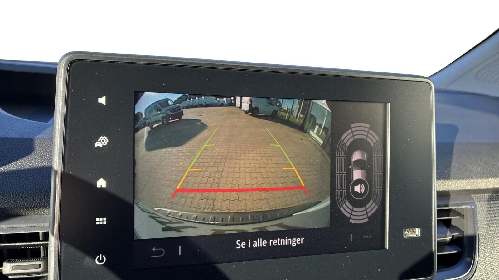 Hvid Renault Kangoo fra 2025