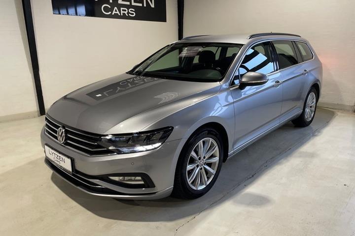 Sølv VW Passat fra 2020