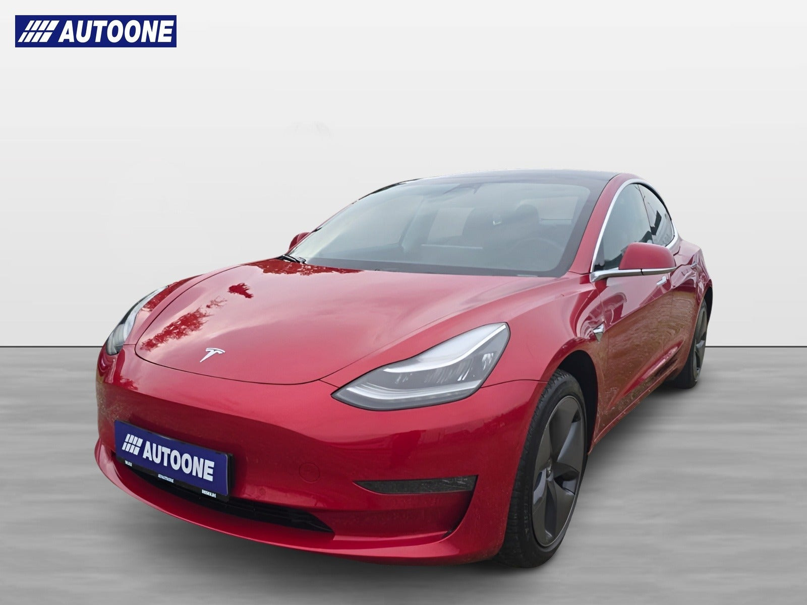 Tesla Model 3 Long Range AWD
