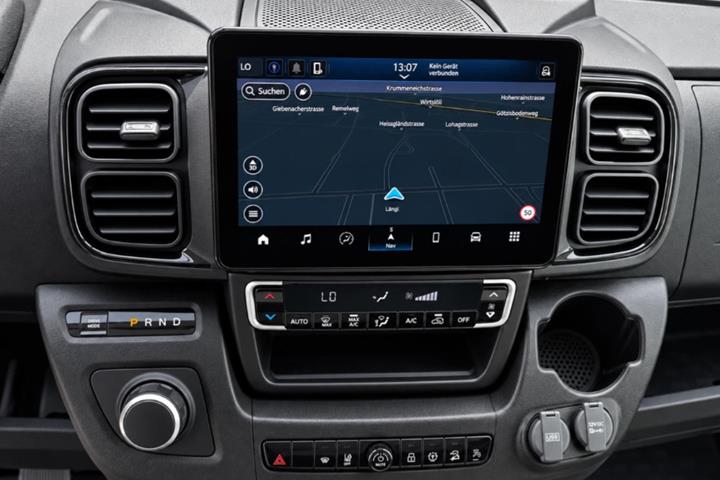 Hvid Iveco eSuperJolly fra 2026