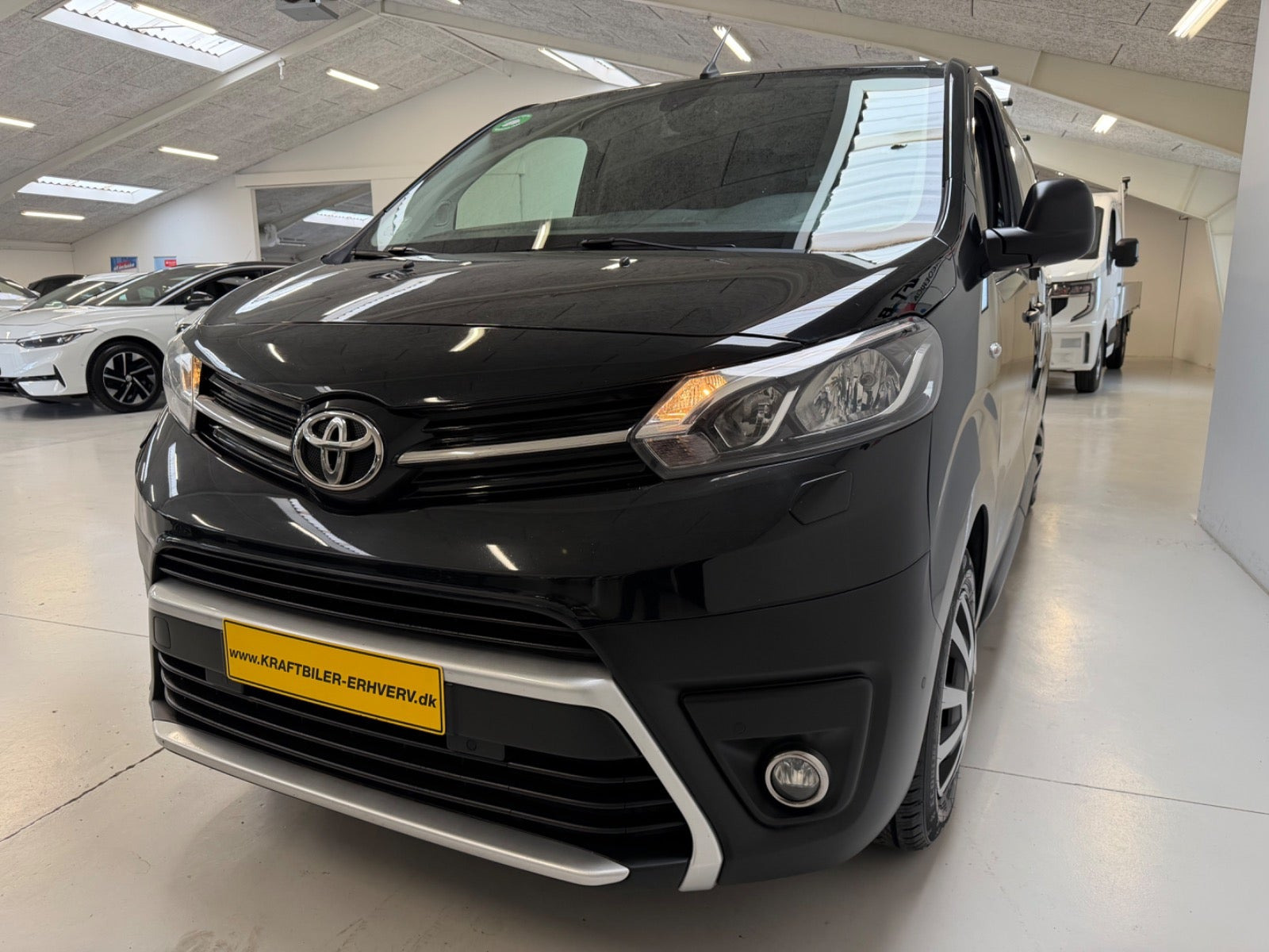Sort Toyota ProAce fra 2020
