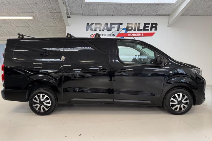 Sort Toyota ProAce fra 2020