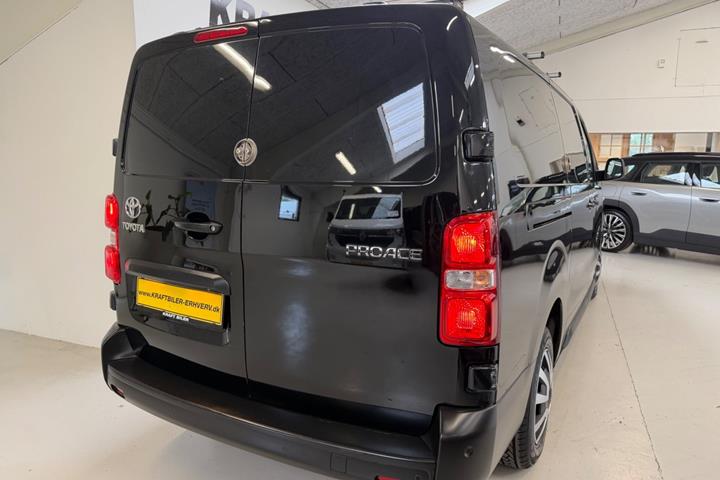 Sort Toyota ProAce fra 2020