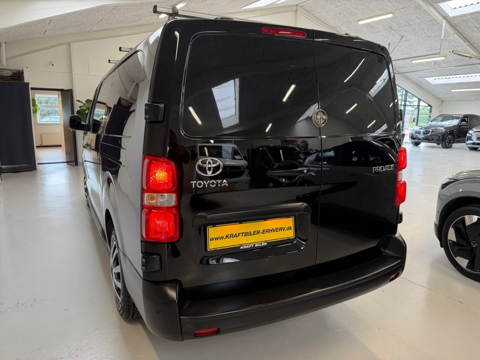 Sort Toyota ProAce fra 2020