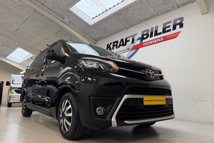Sort Toyota ProAce fra 2020