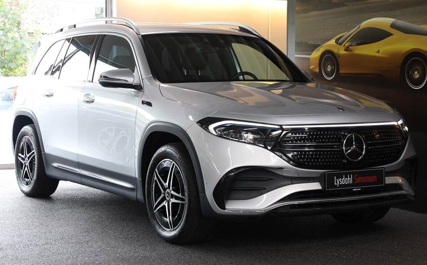 Mercedes EQB300 AMG Line 4Matic