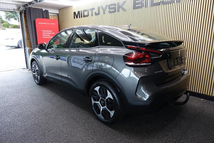 Grå Citroën C4 fra 2023