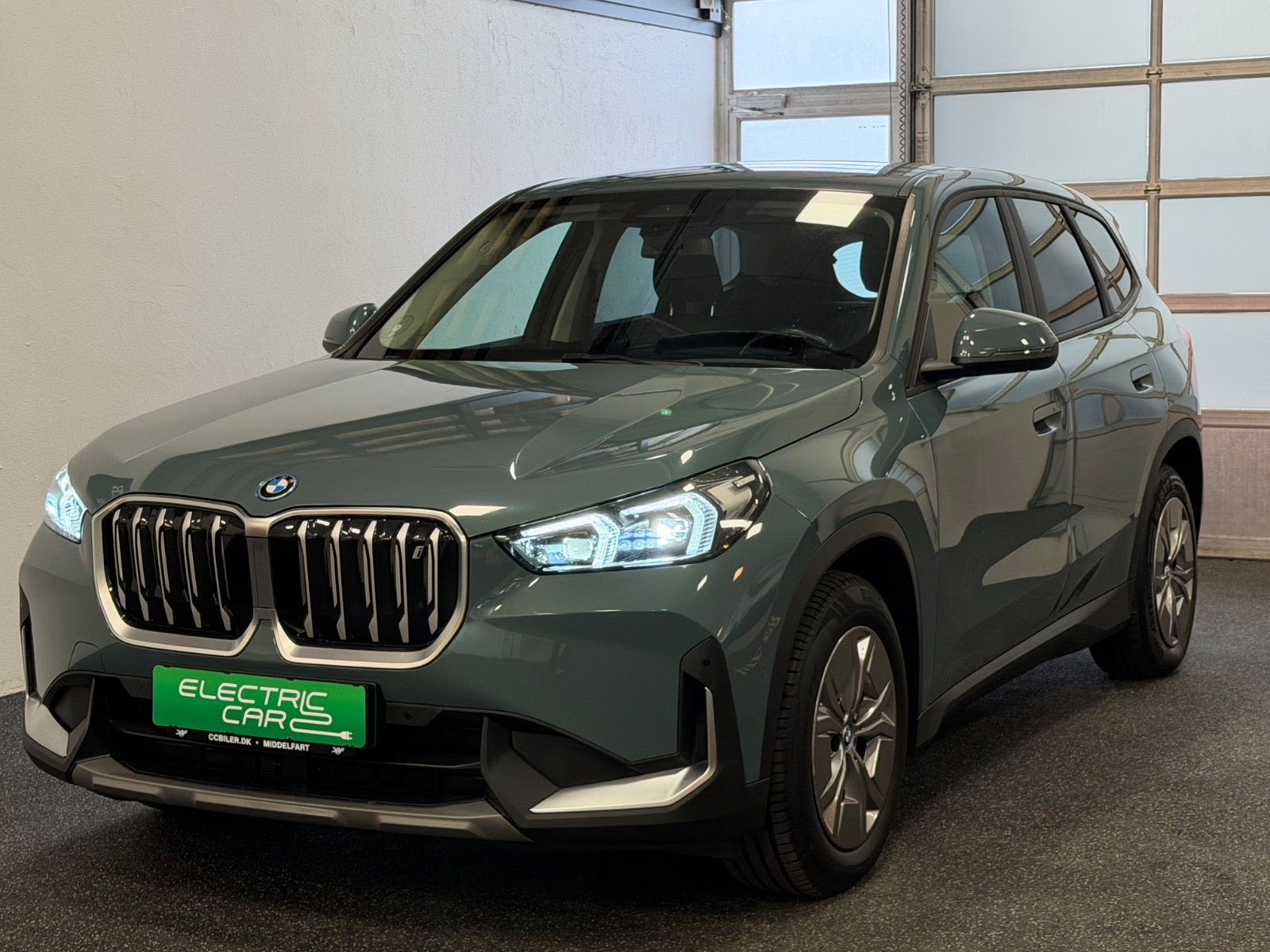 undefined BMW iX1 fra 2023
