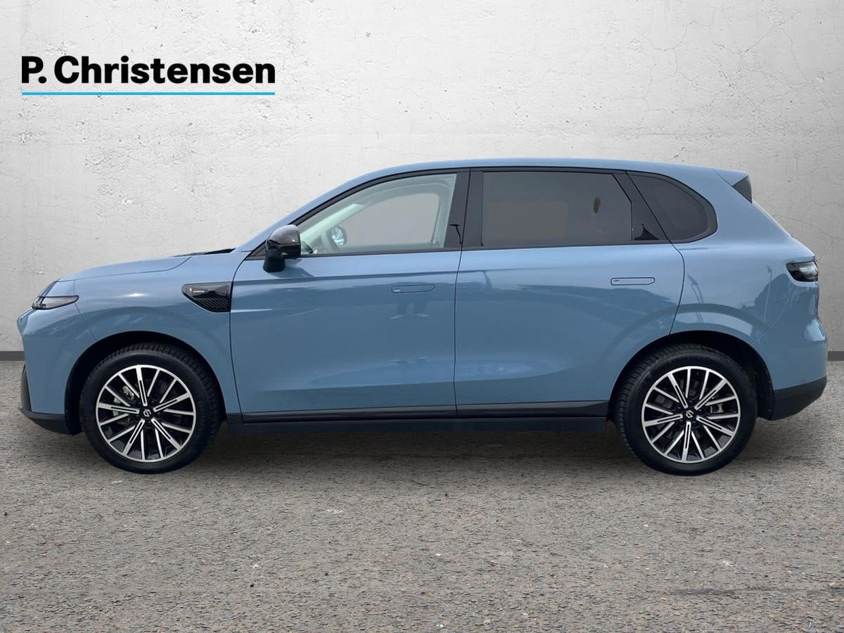 Blå Leapmotor B10 fra 2025