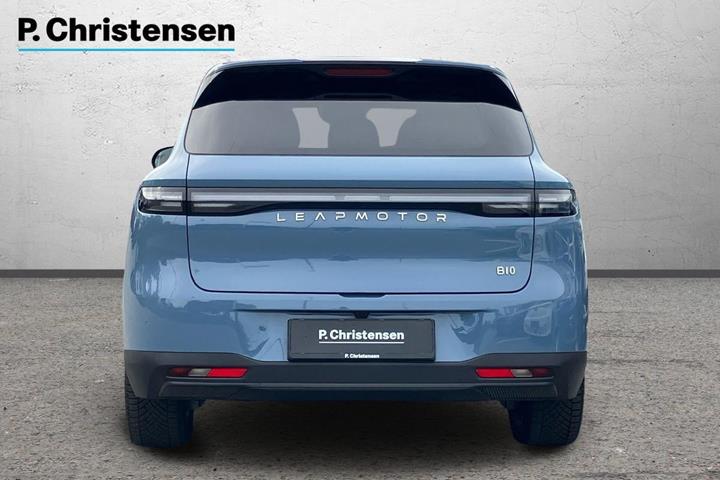Blå Leapmotor B10 fra 2025